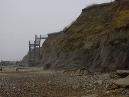 Happisburgh_cliffs